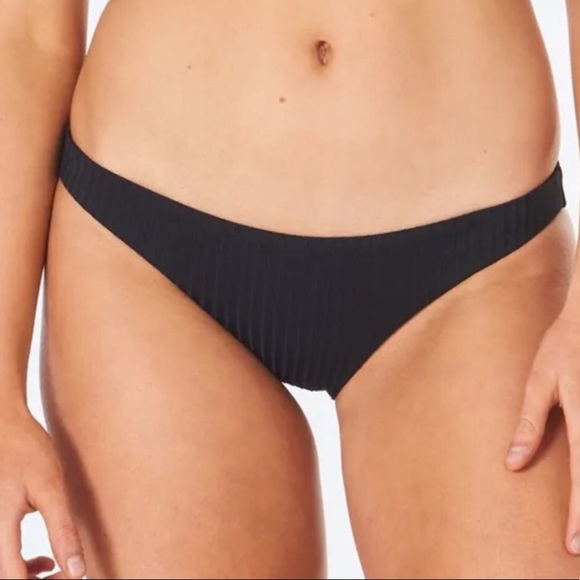 🌴🔆RIP CURL- PREMIUM SURF FIXED CHEEKY BIKINI SET - Picture 12 of 13